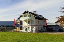 Das Appartement Grimming befindet sich im 1. Stock und verfügt über eine großzügige überdachte Terrasse Das Appartement Grimming befindet sich im 1. Stock und verfügt über eine großzügige überdachte Terrasse